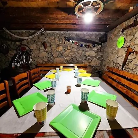 Kuca Za Odmor Tomic Zlobin
